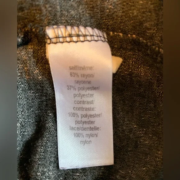Maurice’s Black Lace layered top size L - Picture 5 of 6
